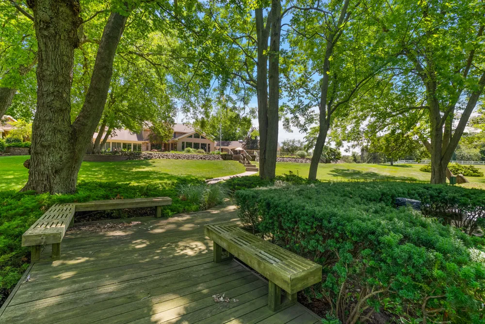 6130 Eidson Road Royalton Township, MI 49085