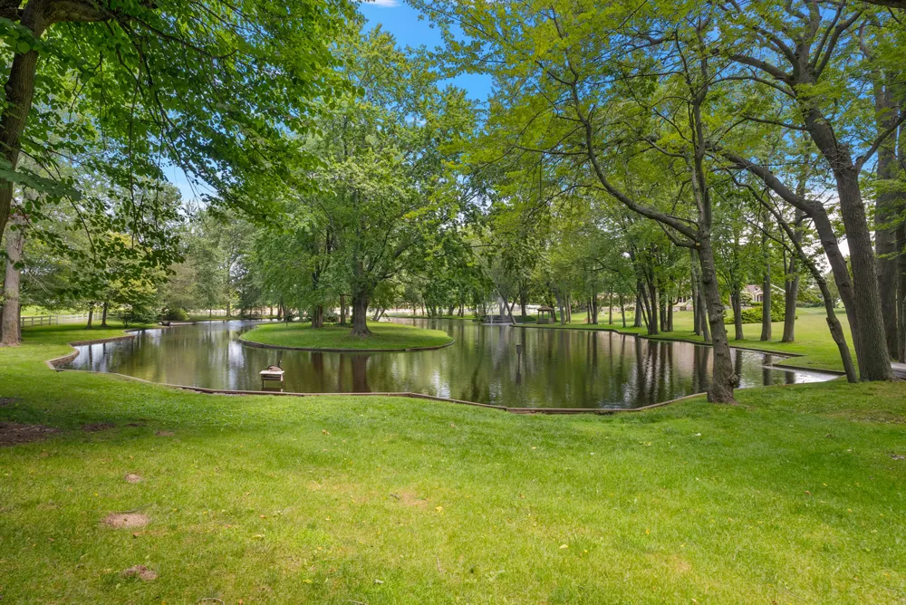 6130 Eidson Road Royalton Township, MI 49085