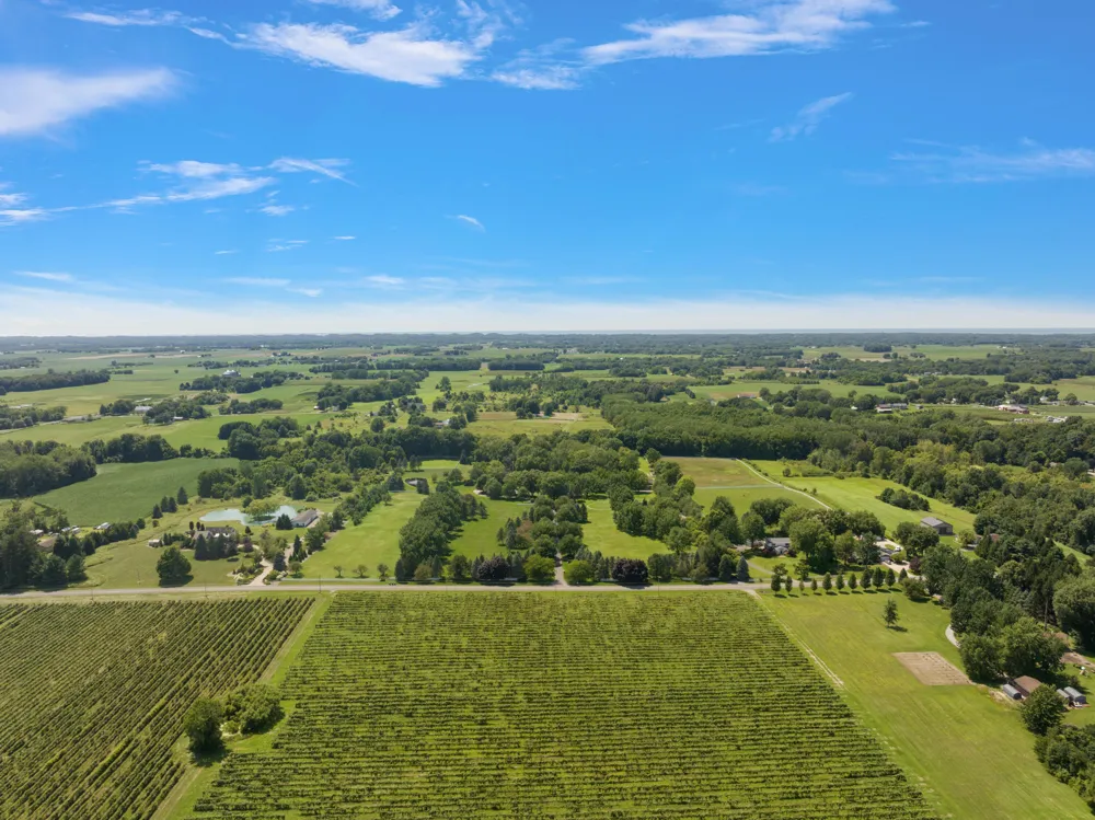 6130 Eidson Road Royalton Township, MI 49085