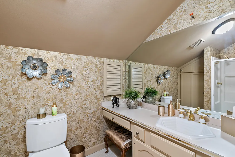 6130 Eidson Road Royalton Township, MI 49085