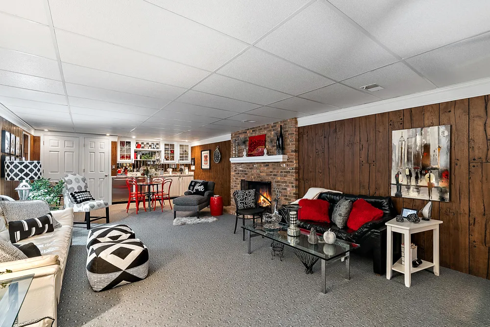 6130 Eidson Road Royalton Township, MI 49085