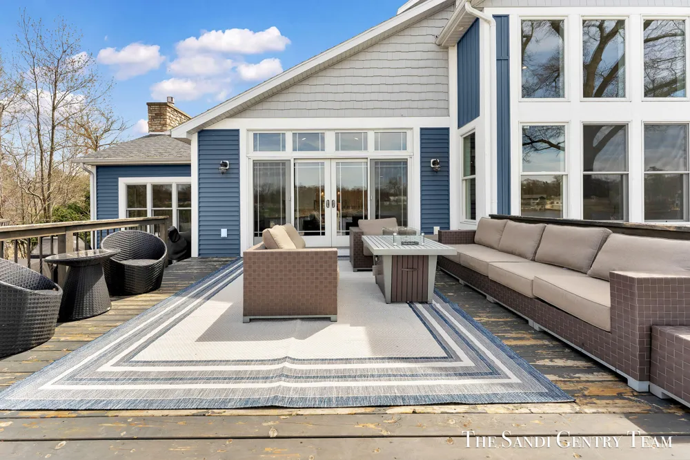 7 Circle Drive Fruitport Charter Township, MI 49415