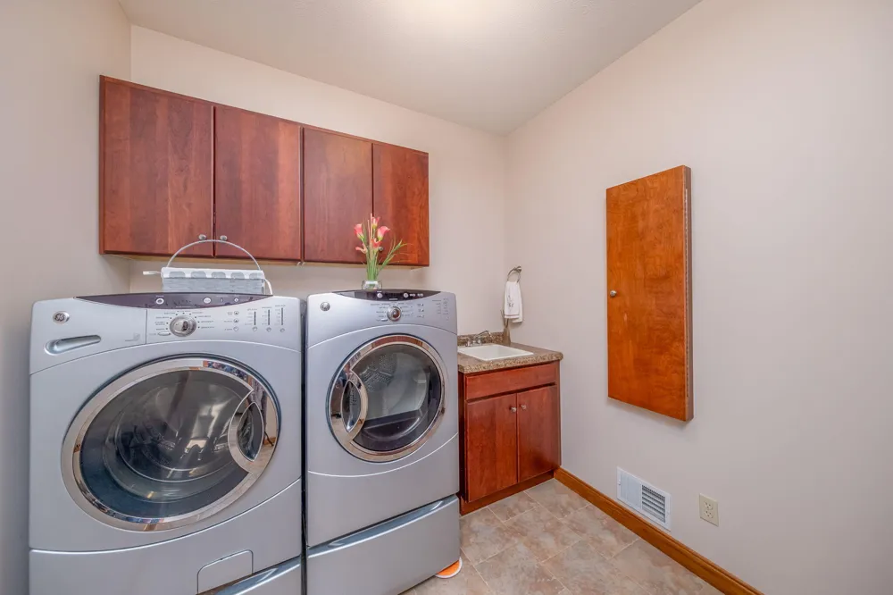 6511 Dublin Drive Morton Township, MI 49346