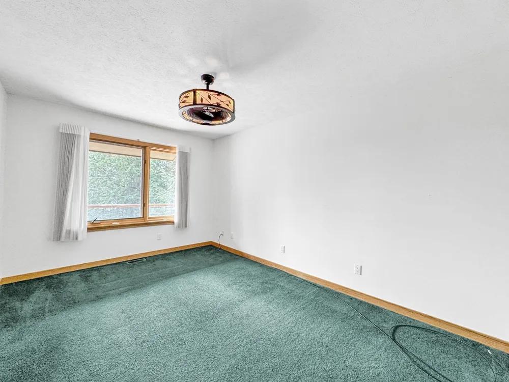 6179 Red Fox Run Peninsula Township, MI 49686