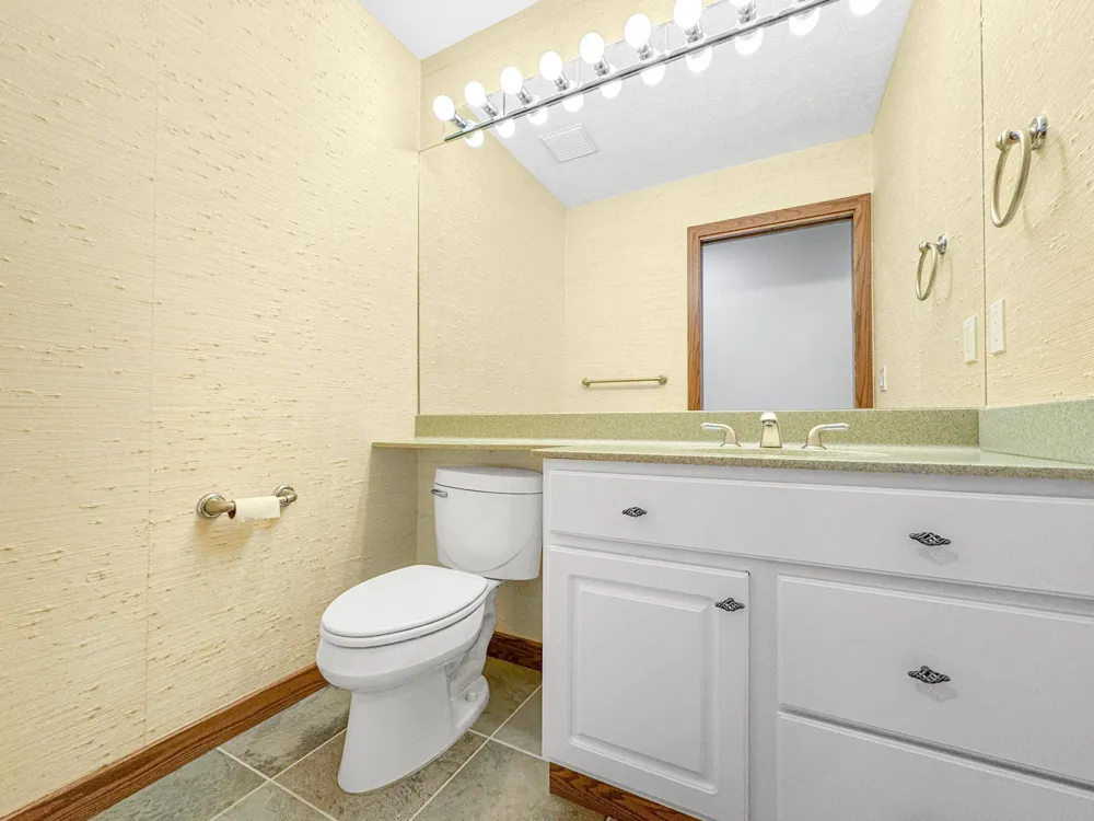 6179 Red Fox Run Peninsula Township, MI 49686