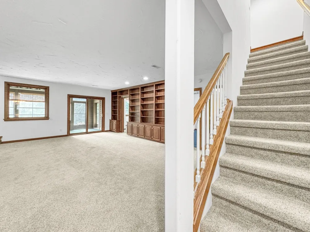6179 Red Fox Run Peninsula Township, MI 49686