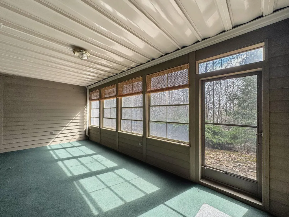 6179 Red Fox Run Peninsula Township, MI 49686