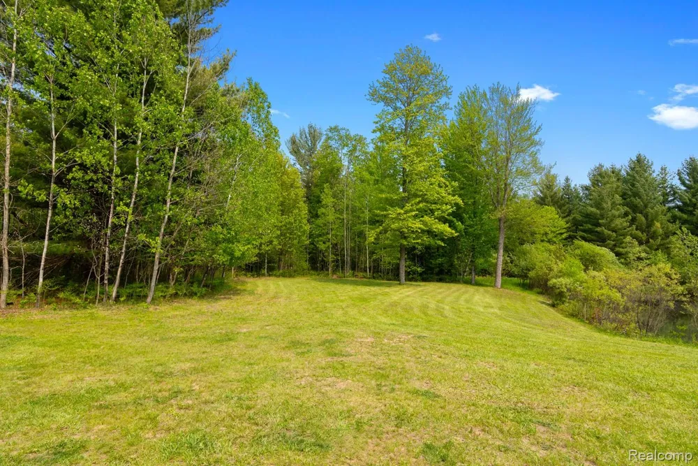 5960 Trail SE Orange Township, MI 49646