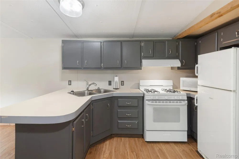 5960 Trail SE Orange Township, MI 49646