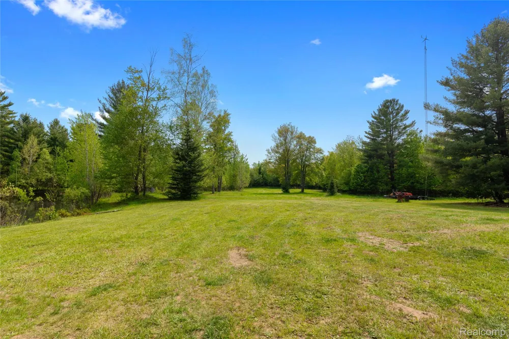 5960 Trail SE Orange Township, MI 49646