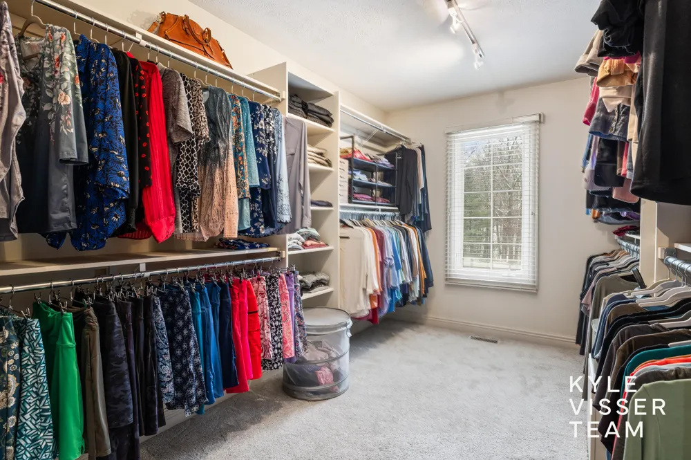 4608 Old Grand River Trail NE Grand Rapids Charter Township, MI 49301