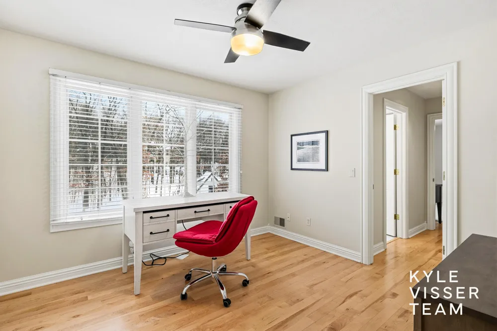 4608 Old Grand River Trail NE Grand Rapids Charter Township, MI 49301