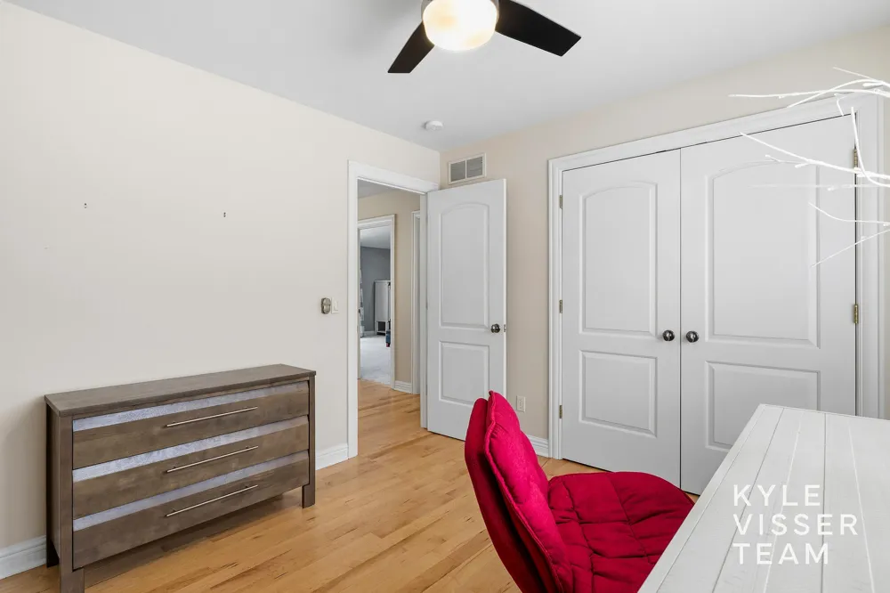4608 Old Grand River Trail NE Grand Rapids Charter Township, MI 49301