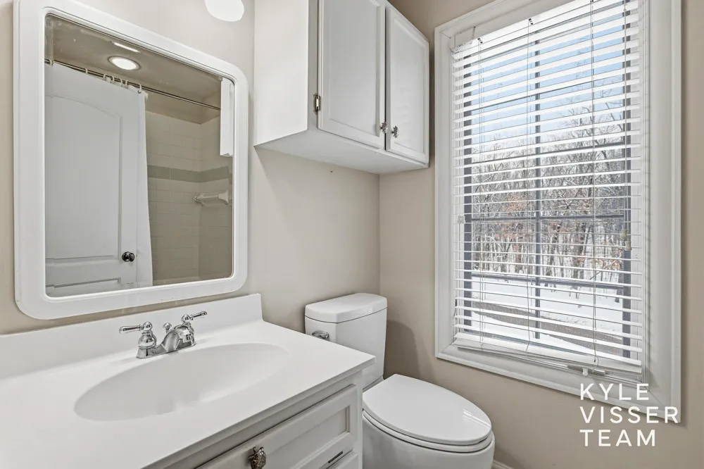 4608 Old Grand River Trail NE Grand Rapids Charter Township, MI 49301
