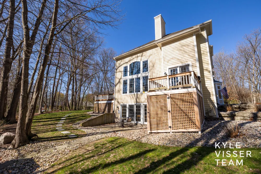 4608 Old Grand River Trail NE Grand Rapids Charter Township, MI 49301