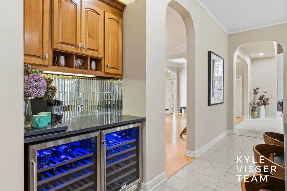 4608 Old Grand River Trail NE Grand Rapids Charter Township, MI 49301