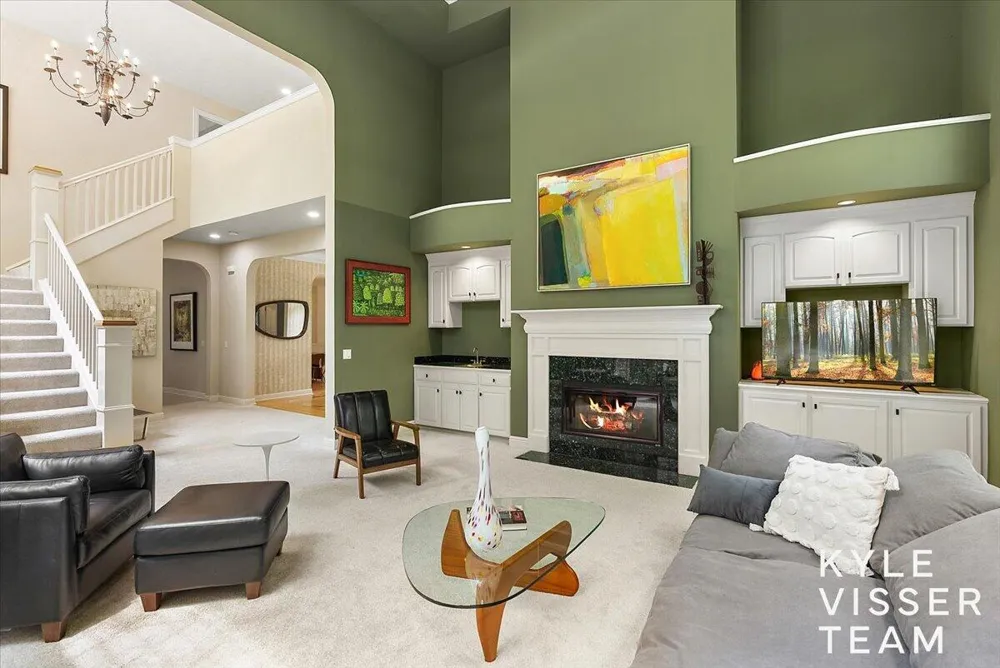 4608 Old Grand River Trail NE Grand Rapids Charter Township, MI 49301