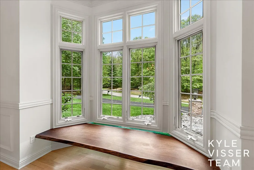 4608 Old Grand River Trail NE Grand Rapids Charter Township, MI 49301
