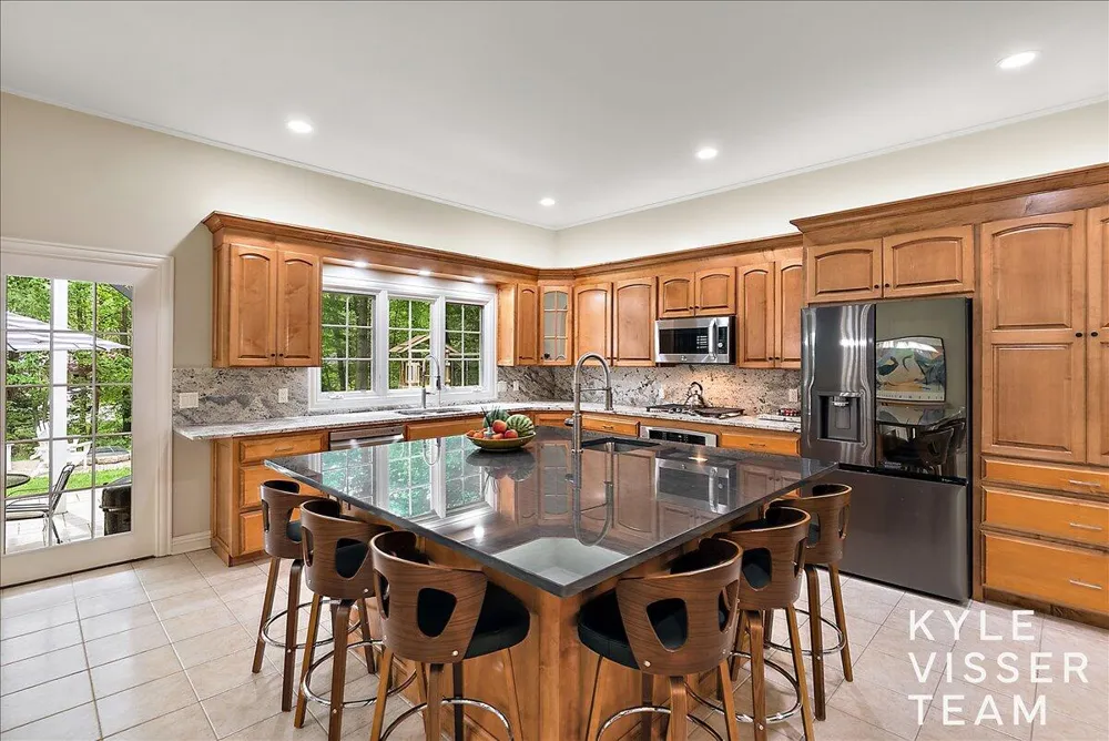 4608 Old Grand River Trail NE Grand Rapids Charter Township, MI 49301