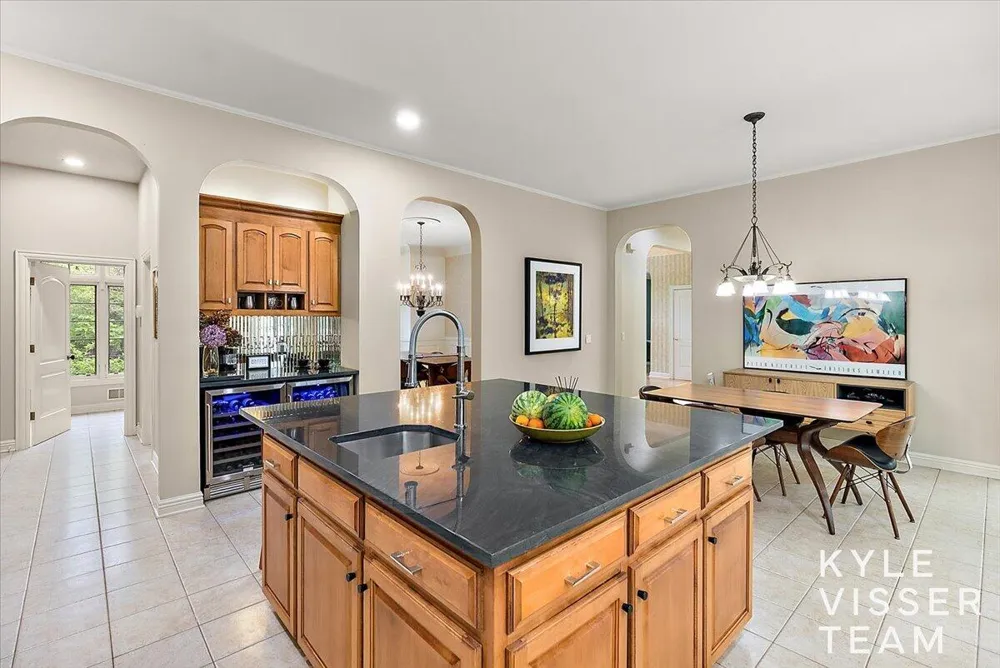 4608 Old Grand River Trail NE Grand Rapids Charter Township, MI 49301