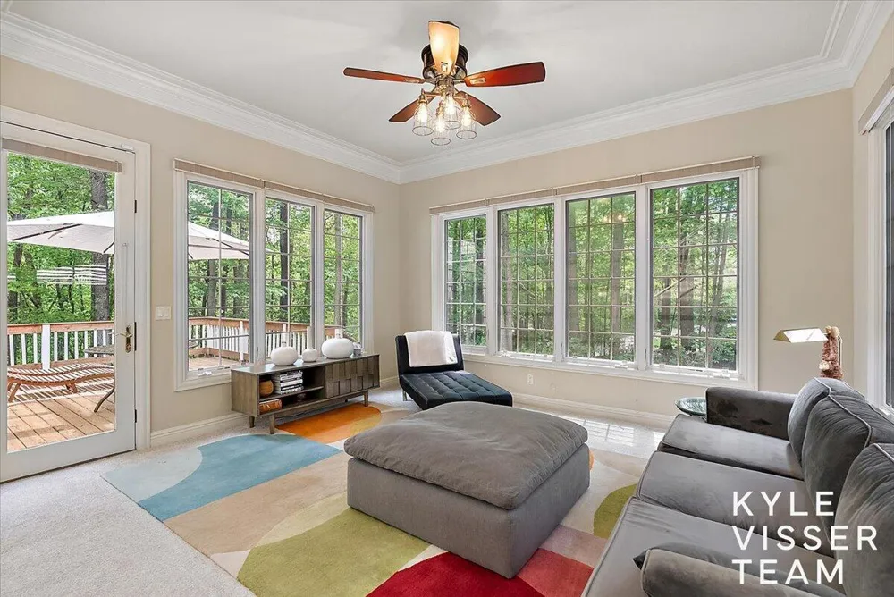 4608 Old Grand River Trail NE Grand Rapids Charter Township, MI 49301