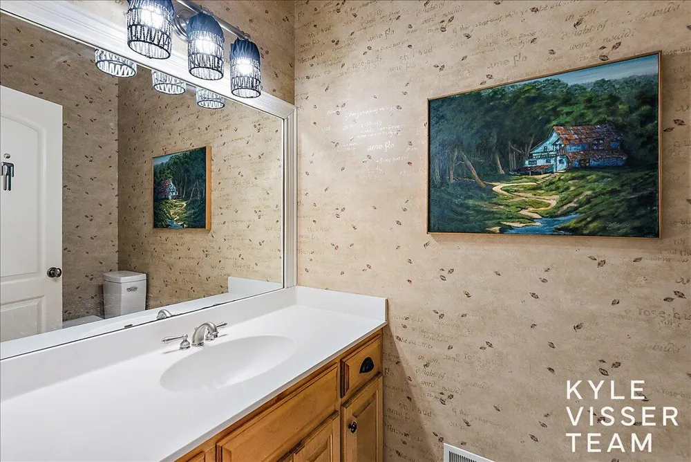 4608 Old Grand River Trail NE Grand Rapids Charter Township, MI 49301