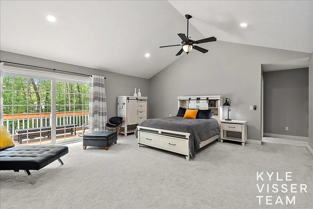4608 Old Grand River Trail NE Grand Rapids Charter Township, MI 49301