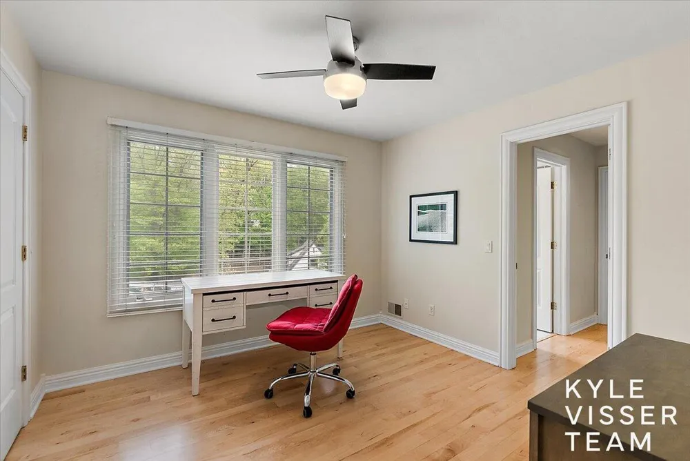 4608 Old Grand River Trail NE Grand Rapids Charter Township, MI 49301