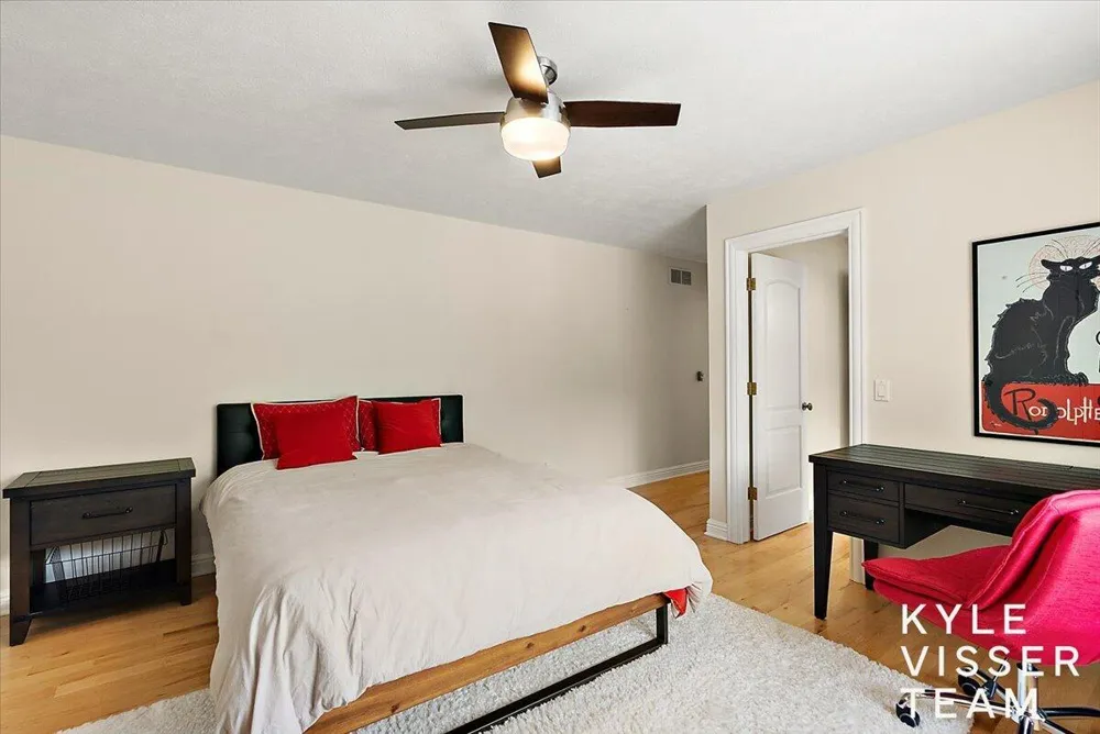 4608 Old Grand River Trail NE Grand Rapids Charter Township, MI 49301