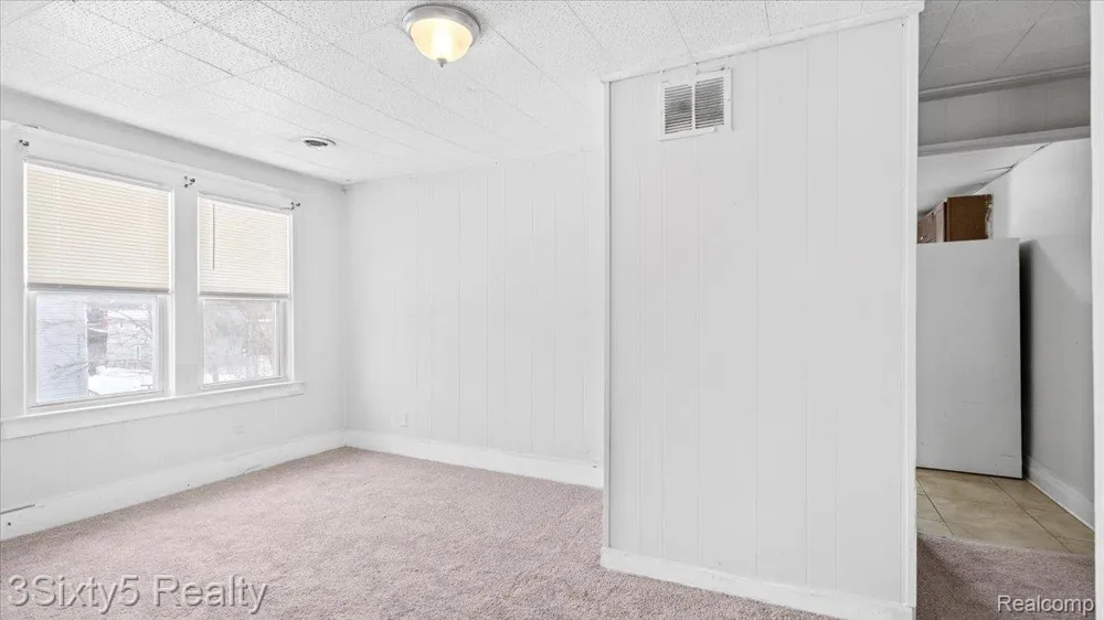 79 E E Pleasant Street River Rouge City, MI 48218