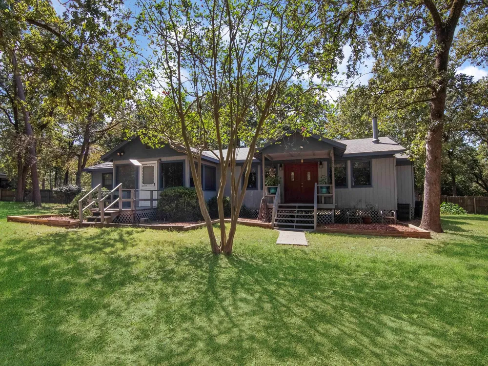 225 Oak Forest Drive Crockett, TX 75835