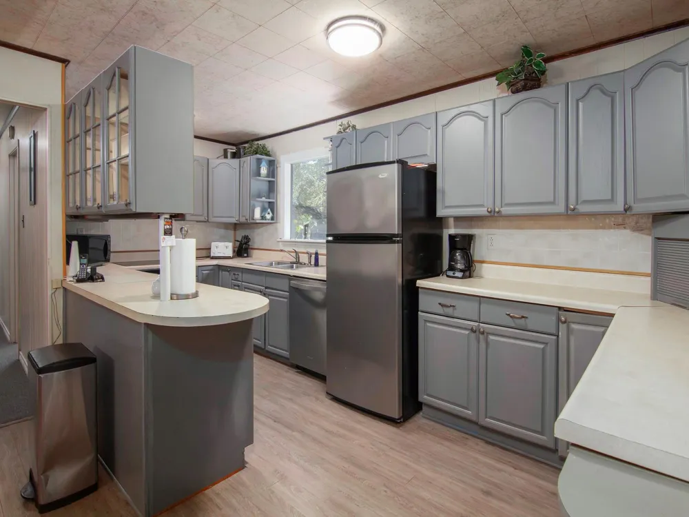 225 Oak Forest Drive Crockett, TX 75835