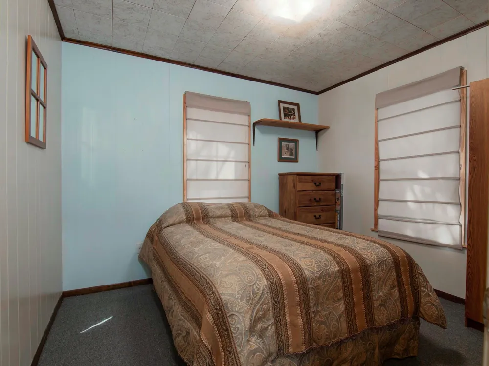 225 Oak Forest Drive Crockett, TX 75835