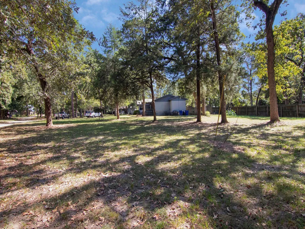 225 Oak Forest Drive Crockett, TX 75835