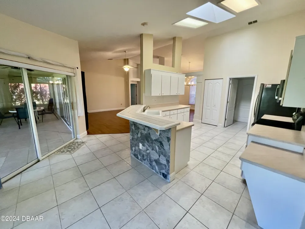 137 Bryan Cave Road South Daytona, FL 32119