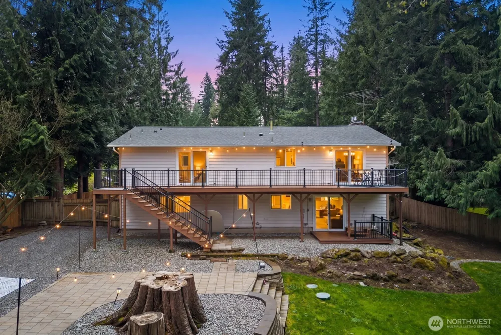 15532 187th Avenue NE Woodinville, WA 98072