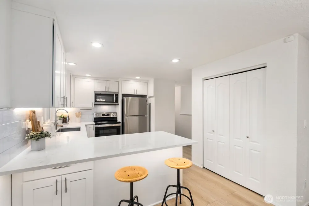 15532 187th Avenue NE Woodinville, WA 98072