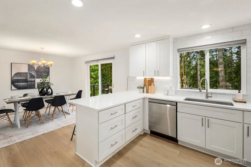 15532 187th Avenue NE Woodinville, WA 98072