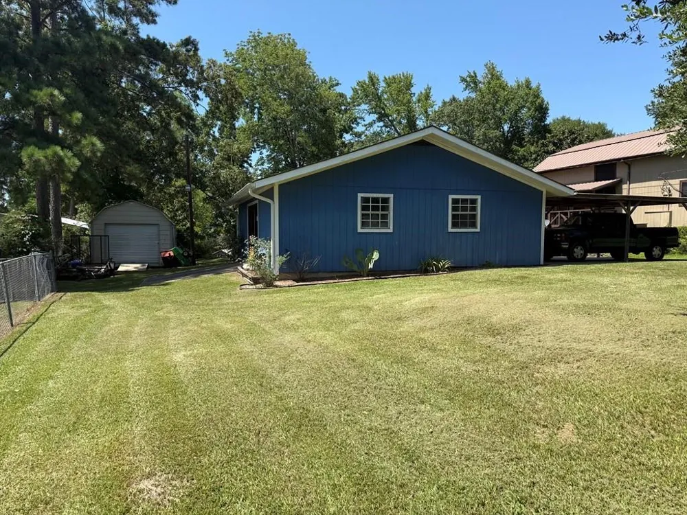 170 Crestwood Drive Burkeville, TX 75932