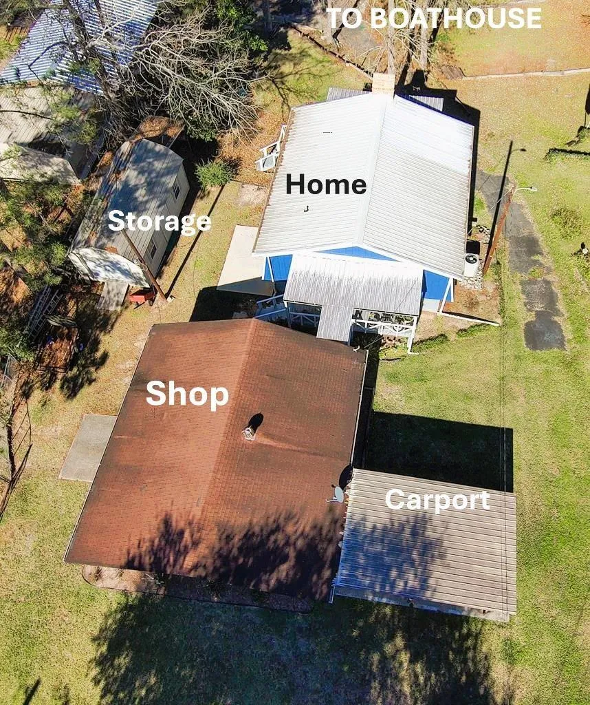 170 Crestwood Drive Burkeville, TX 75932