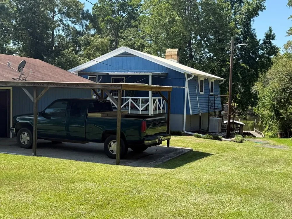 170 Crestwood Drive Burkeville, TX 75932
