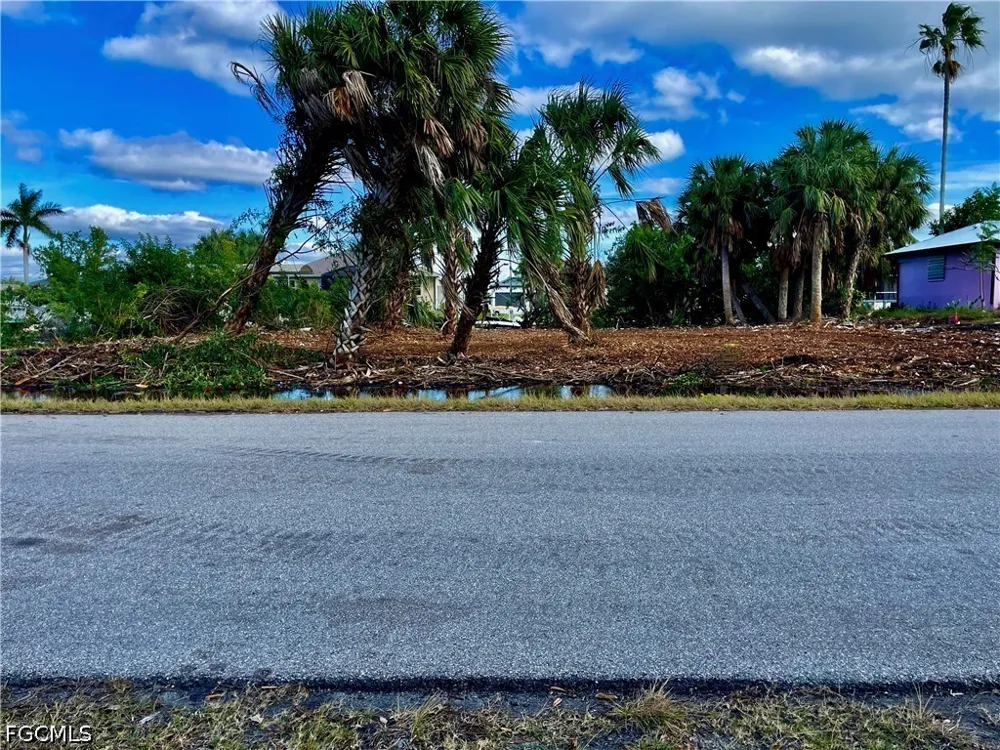 PALM DRIVE Punta Gorda, FL 33950