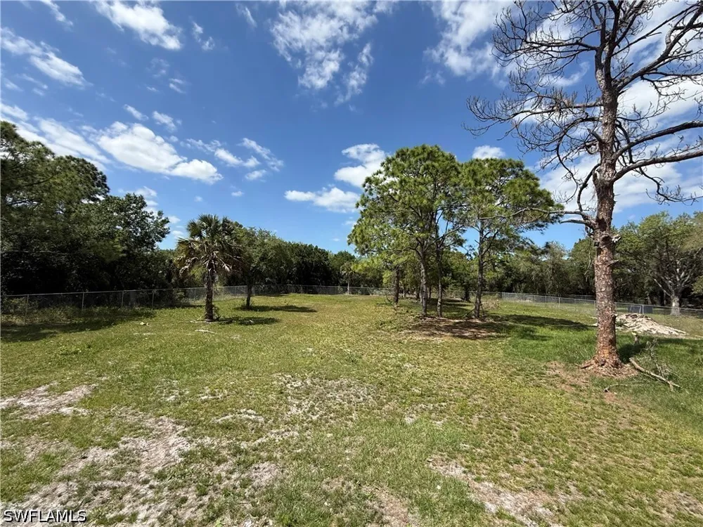 Avenida Del Sur Clewiston, FL 33440