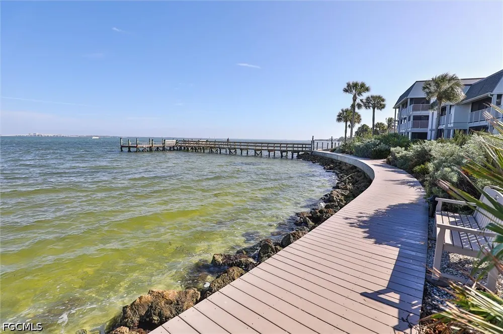 Sextant Drive #321 Sanibel, FL 33957