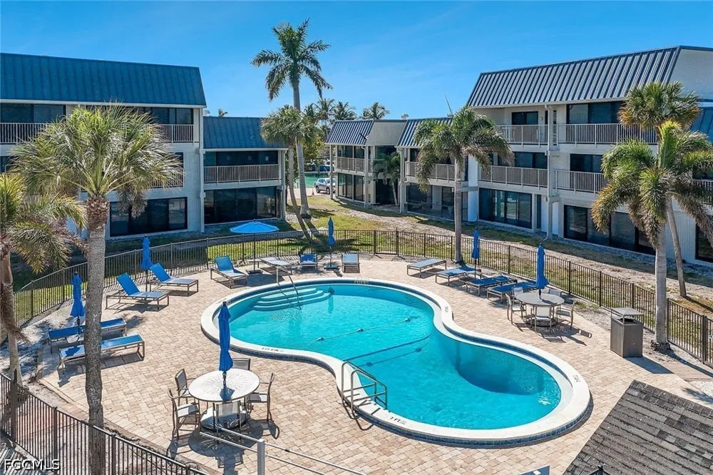 Sextant Drive #321 Sanibel, FL 33957
