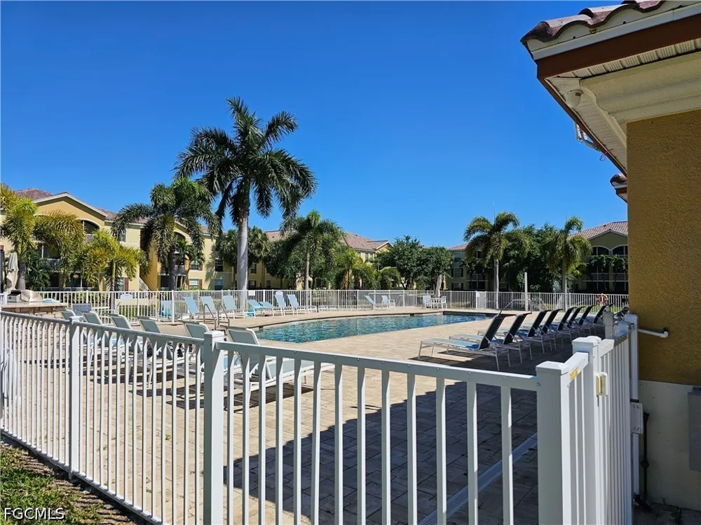 residence Drive #211 Fort Myers, FL 33901