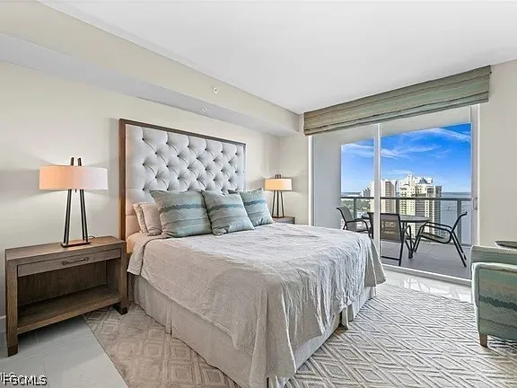 Oasis Grand Boulevard #2402 Fort Myers, FL 33916