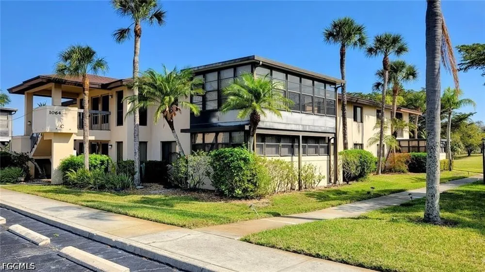 Villa Drive #C203 Labelle, FL 33935