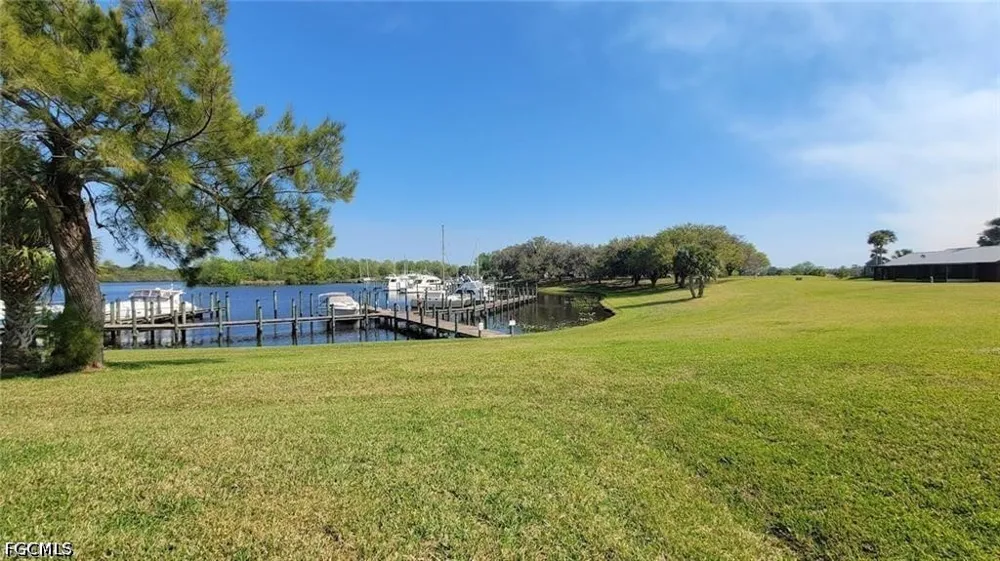 Villa Drive #C203 Labelle, FL 33935