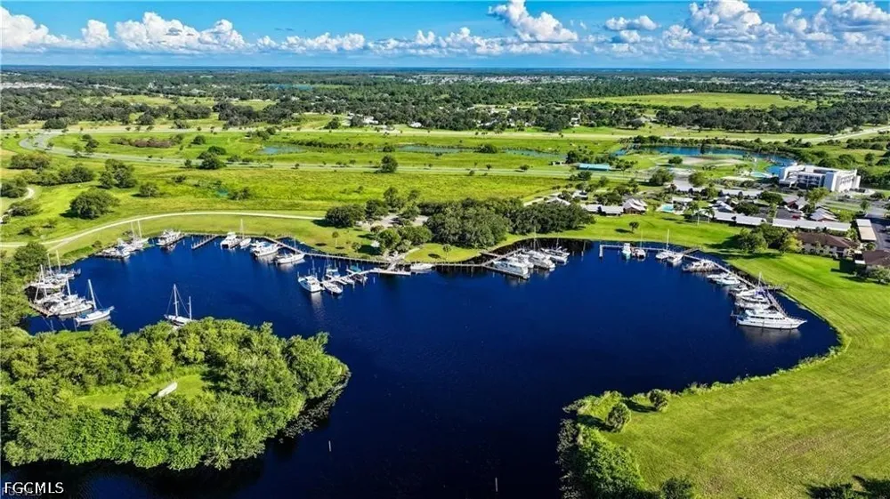 Villa Drive #C203 Labelle, FL 33935